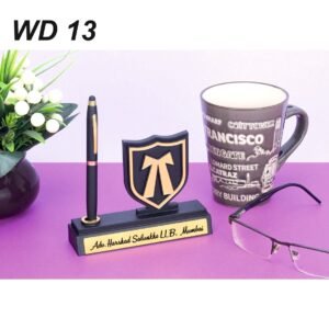 Wooden Pen stand with Advocate logo
